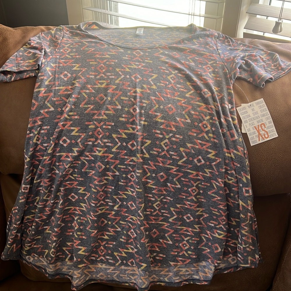 NWT LuLaRoe Perfect T- XS